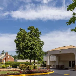 Super 8 By Wyndham Williamsburg/historic Area Williamsburg