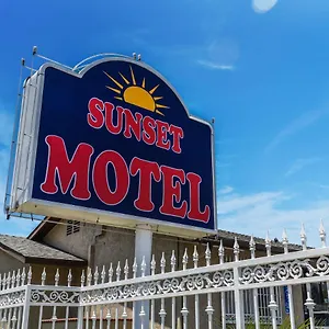 2* Motel Sunset